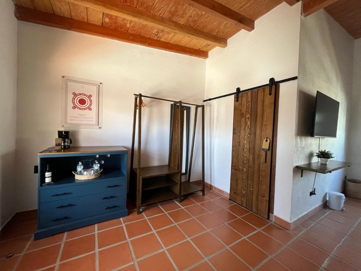 Bed and Breakfast Casa Entrevez à Valle de Guadalupe Extérieur photo